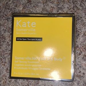Kate Somerville self tanning towelettes